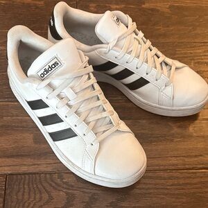 Adidas Classic White grand Court sneakers